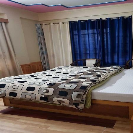Hotel Apple Regency Шимла Екстериор снимка