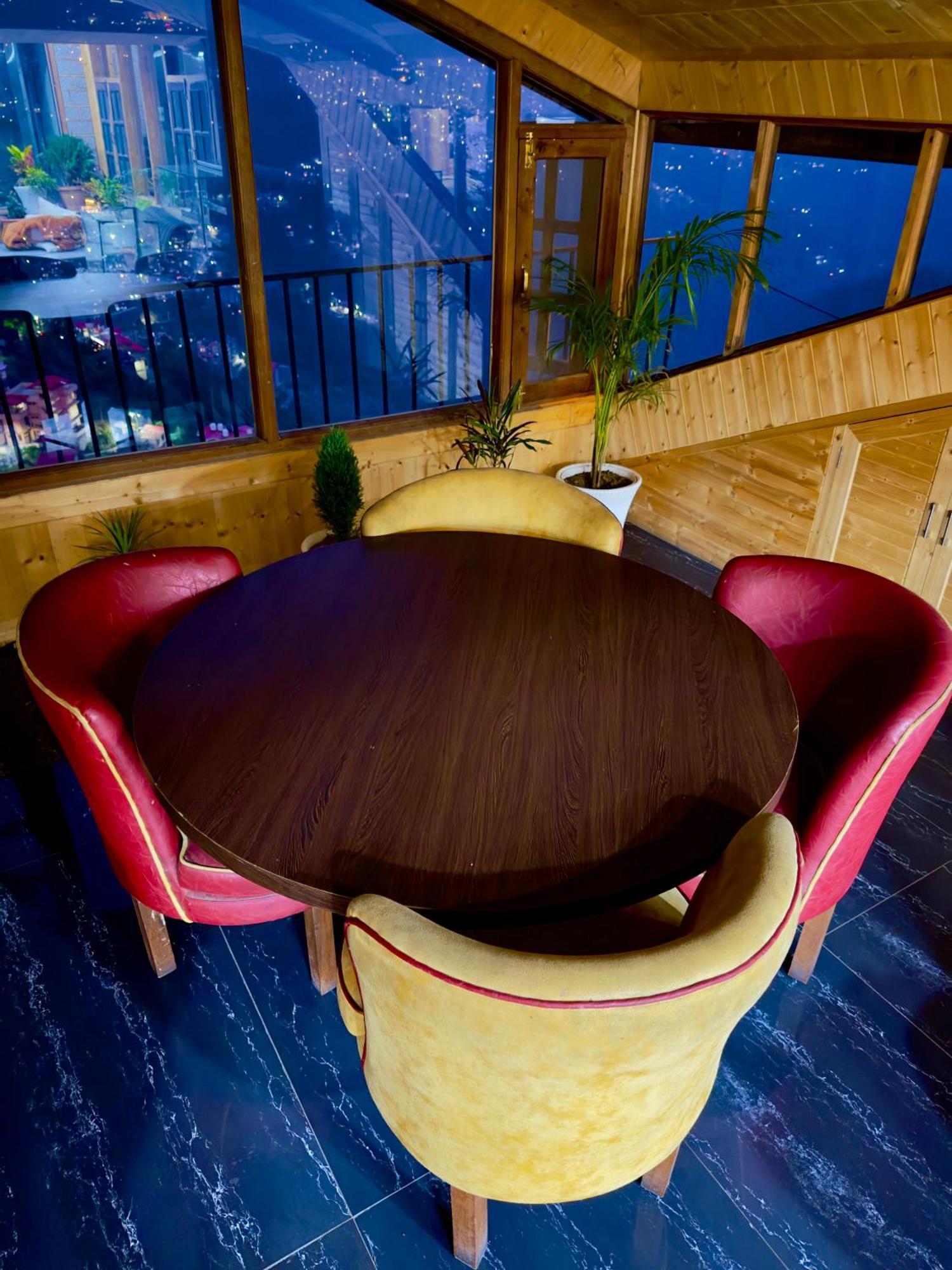 Hotel Apple Regency Шимла Екстериор снимка